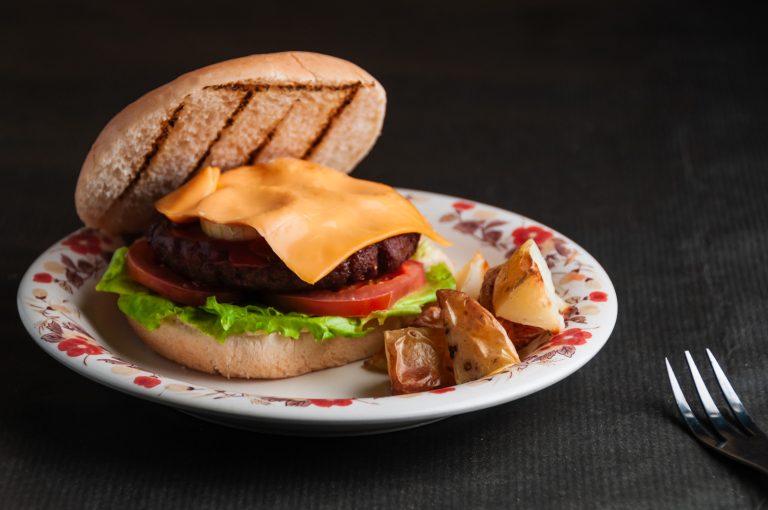 Scrumptious Low Key Hamburger Photoshoot for the Day